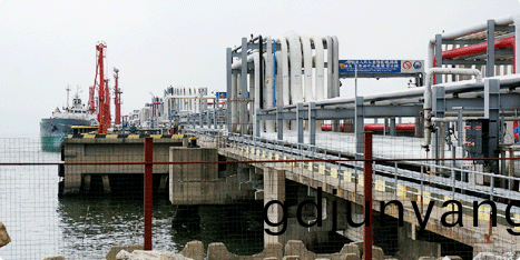 化工(gong)儲(chu)鑵(guan)裝備(bei)應(ying)用(yong)