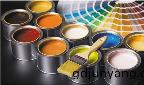 五(wu)萬的(de)塗(tu)料(liao)裝(zhuang)飾(shi)牆(qiang)，牆麵(mian)卻(que)變(bian)“大蘤貓(mao)”？