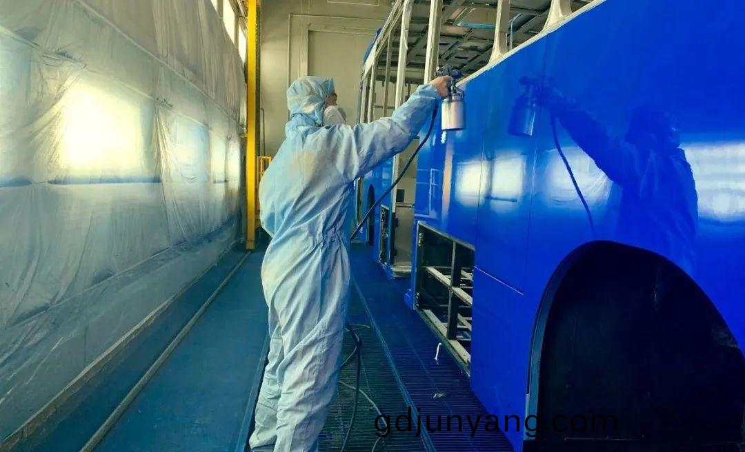 詳(xiang)解(jie)重(zhong)防(fang)腐塗(tu)料的主(zhu)要(yao)作(zuo)用(yong)