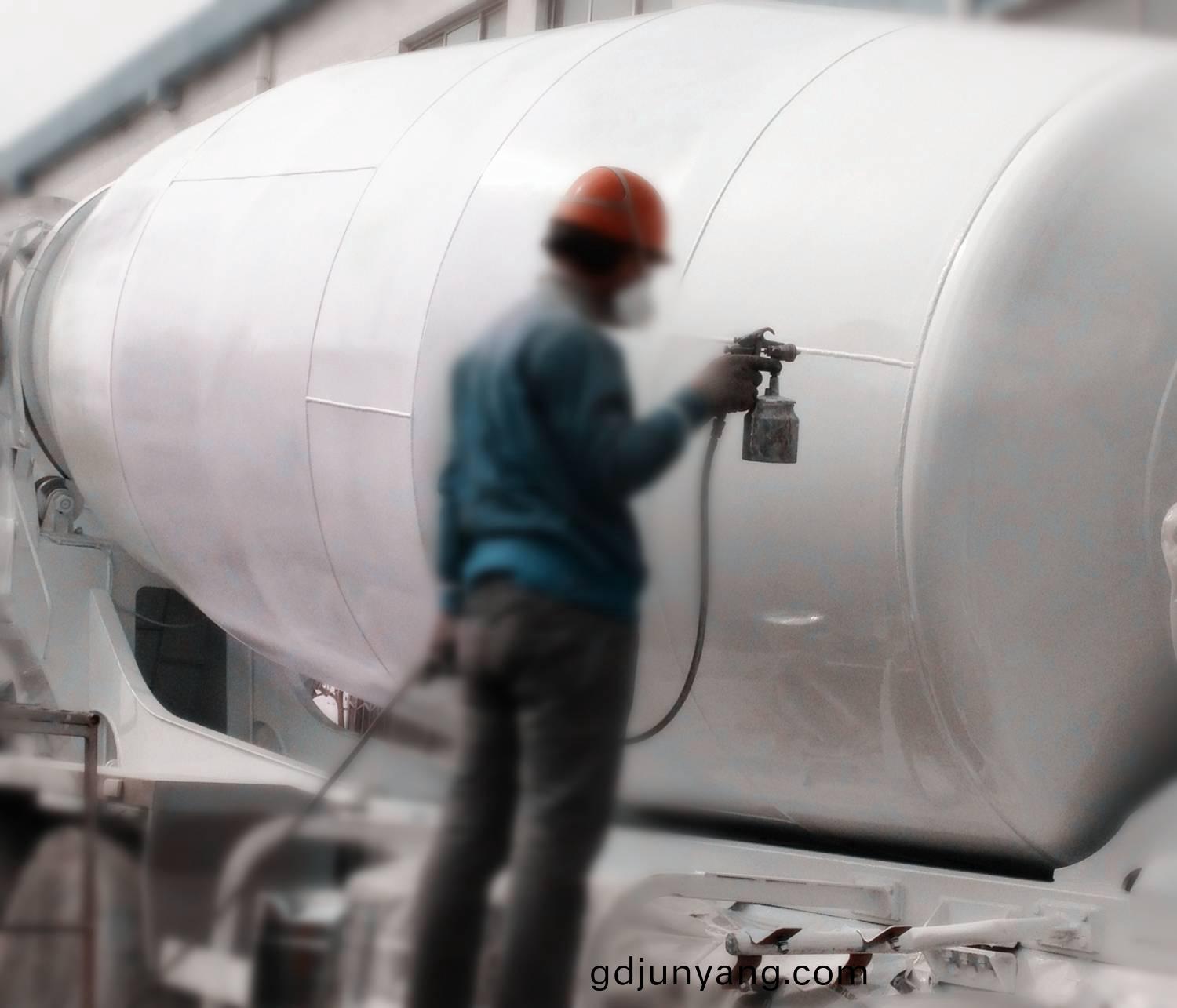 弘方(fang)塗(tu)料(liao)：脂肪(fang)族(zu)聚(ju)氨(an)酯(zhi)麵(mian)漆(qi)的作用(yong)