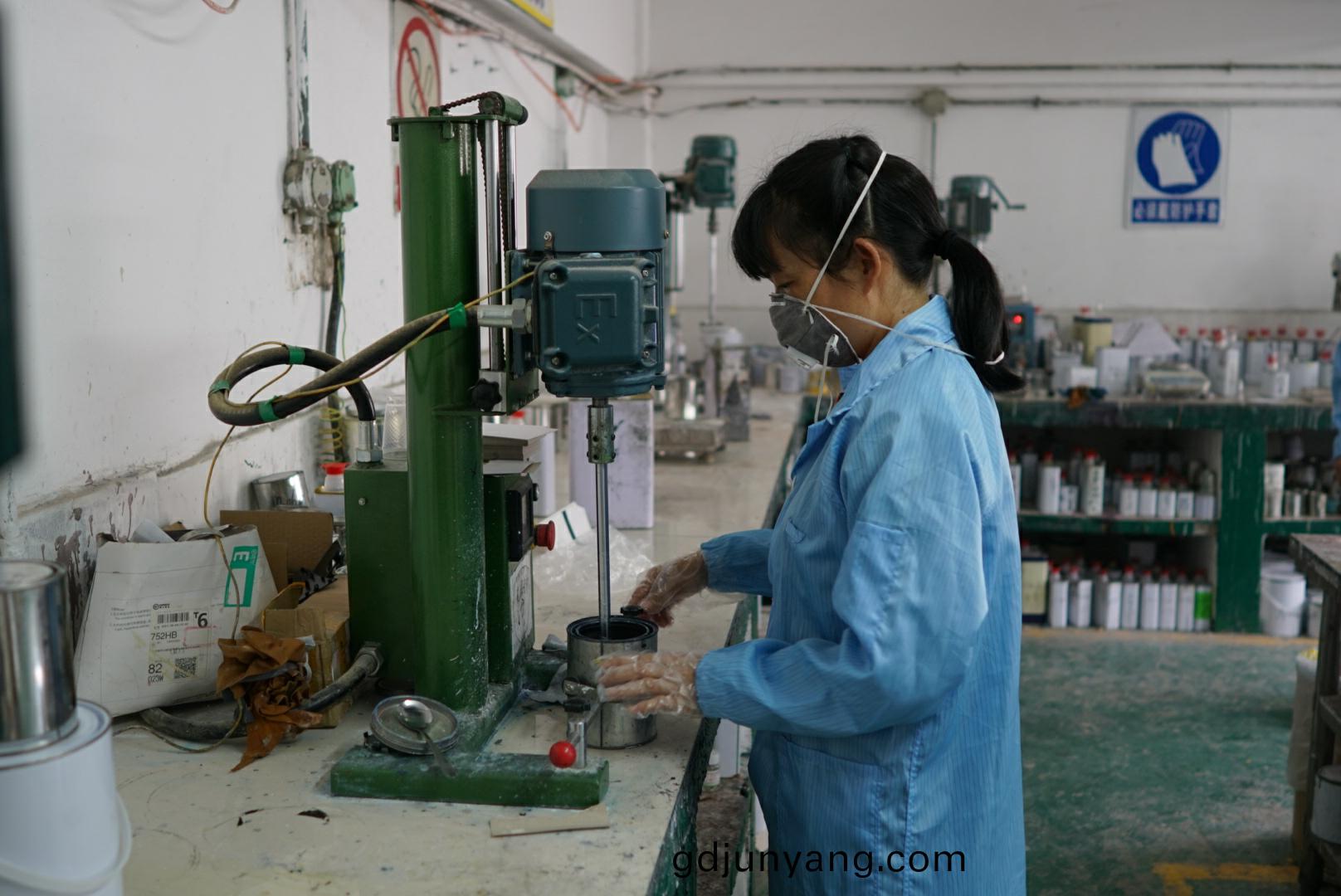 火電(dian)廠重(zhong)防(fang)腐(fu)塗(tu)料怎(zen)麼(me)選(xuan)？