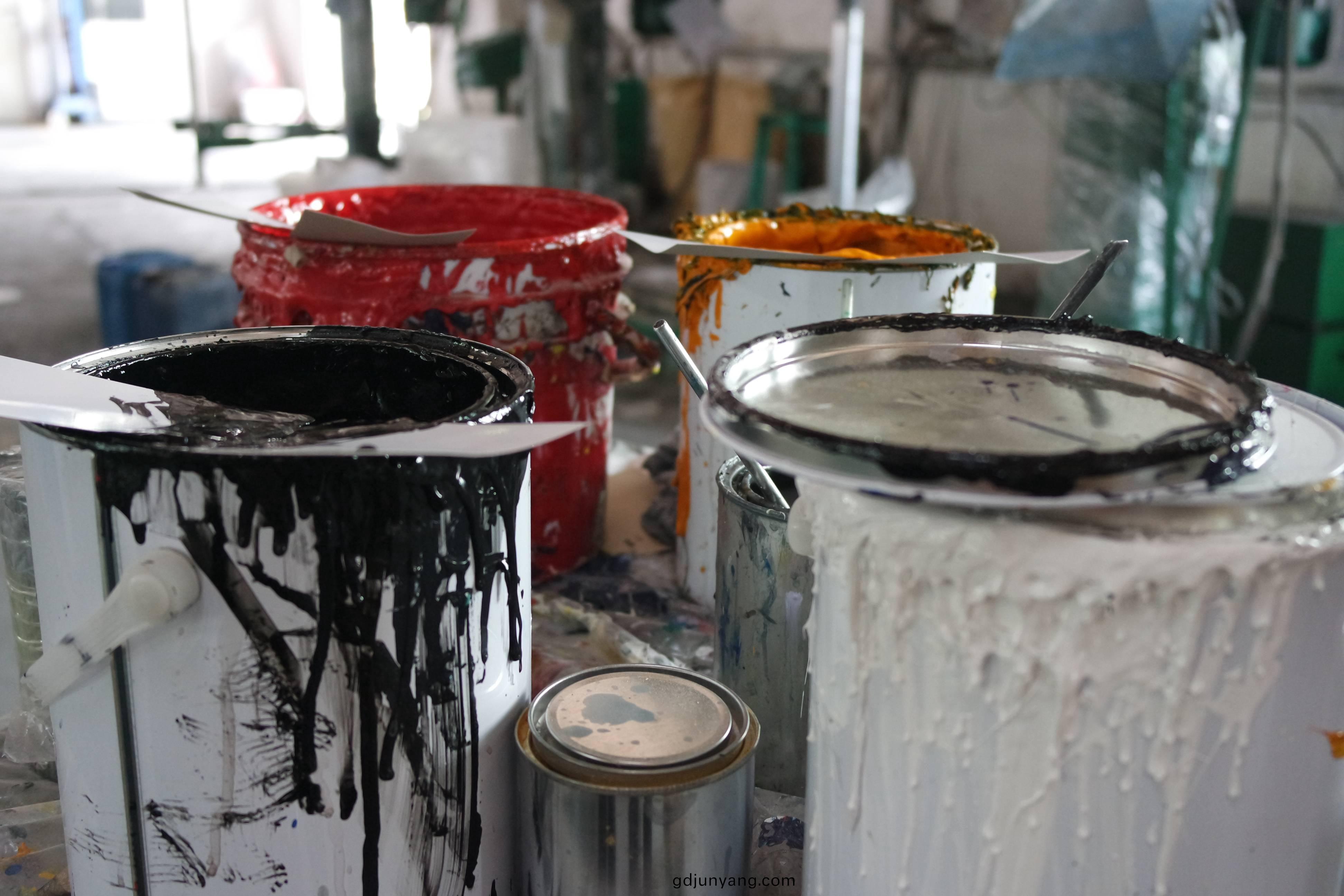 鋼結(jie)構(gou)防(fang)腐漆有哪(na)些耐(nai)腐蝕(shi)機理(li)？