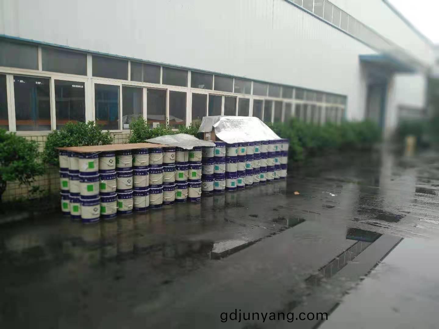 水(shui)性(xing)工(gong)業防腐塗料作(zuo)爲環保塗料有(you)哪(na)些(xie)優(you)勢(shi)?