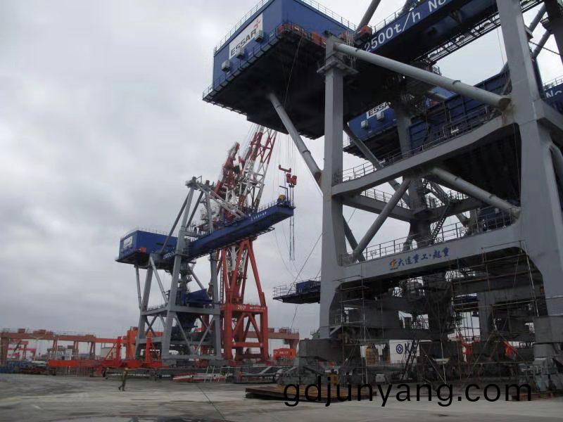 帶鏽(xiu)防(fang)腐(fu)塗料在(zai)施工(gong)中(zhong)需(xu)要註(zhu)意(yi)些什(shen)麼(me)？