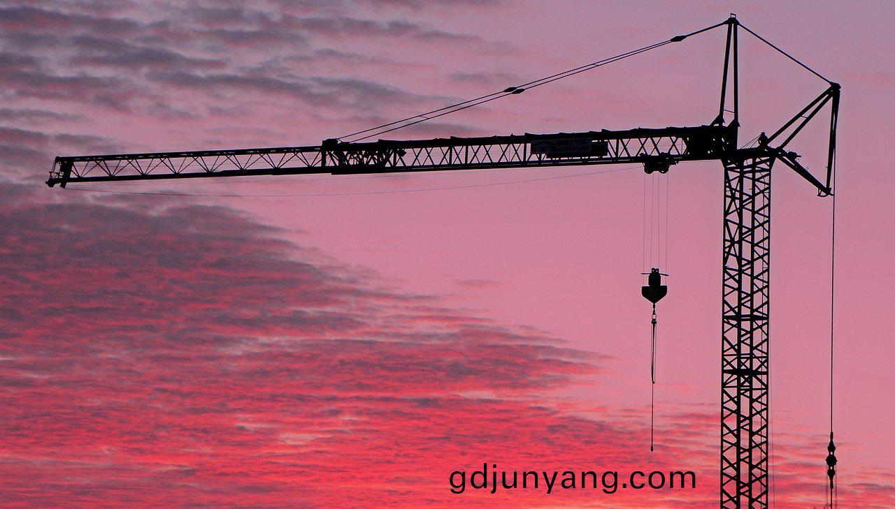 在夏季(ji)鋼(gang)結構(gou)防(fang)腐漆施(shi)工(gong)有(you)哪些(xie)註意事項(xiang)？