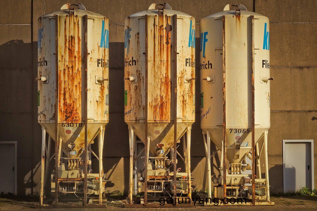 環氧(yang)酚醛漆(qi)能(neng)耐(nai)多少度高溫？