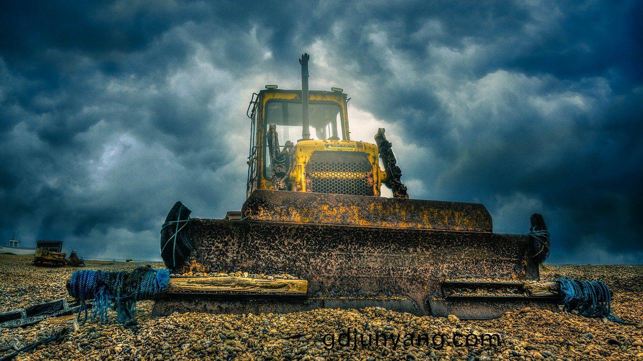 環氧富(fu)鋅油漆爲(wei)什麼會(hui)齣(chu)現(xian)粉化(hua)現(xian)象？