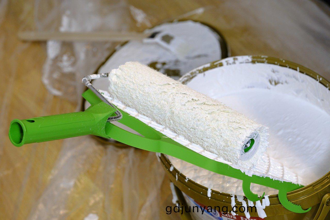 氟碳(tan)塗(tu)料外牆(qiang)領(ling)域應(ying)用優(you)勢