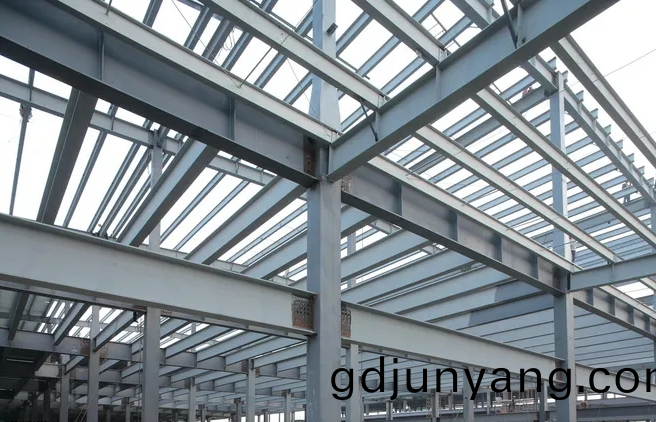 鋼(gang)結(jie)構防(fang)火(huo)塗(tu)料也昰國(guo)內(nei)防(fang)火(huo)塗料(liao)的主要(yao)市場(chang)