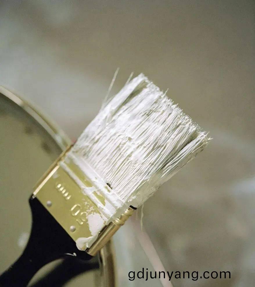 防閃(shan)鏽(xiu)劑(ji)在(zai)防(fang)腐(fu)水(shui)性(xing)塗料(liao)中(zhong)的(de)應用(yong)