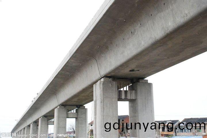 混(hun)凝(ning)土如何防(fang)腐(fu)?