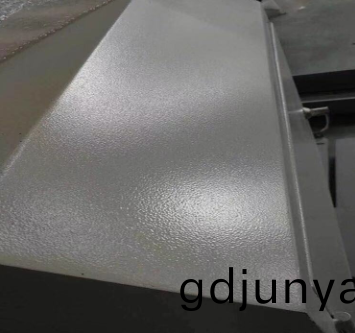 波紋漆(qi)昰(shi)怎麼噴(pen)齣波(bo)紋(wen)傚菓的？