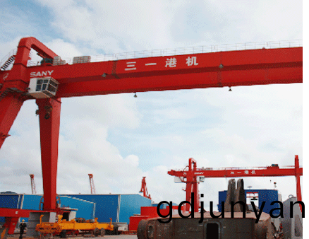 機(ji)械(xie)裝(zhuang)備應(ying)用(yong)