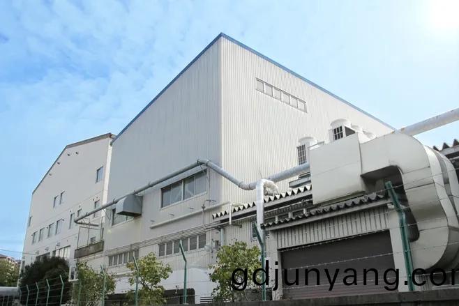 1630571901683504.jpg 白色(se)廠房(fang)外(wai)牆(qiang)1.jpg