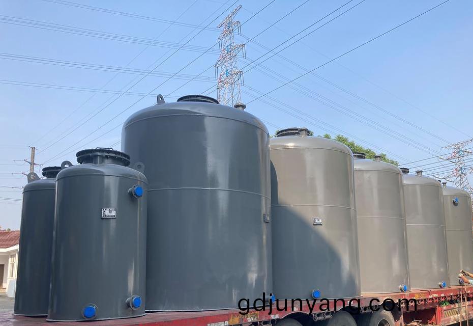 化工(gong)儲鑵防腐(fu)